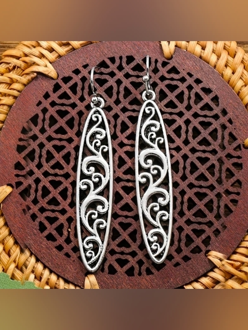 Silver Elegant Filigree Long Drop Earrings. New!
